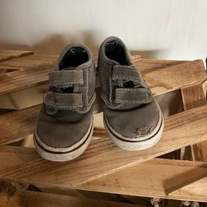 Vans velcro kids size 6